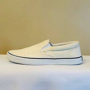 Sperry Striper II Men’s Slip-On Shoes